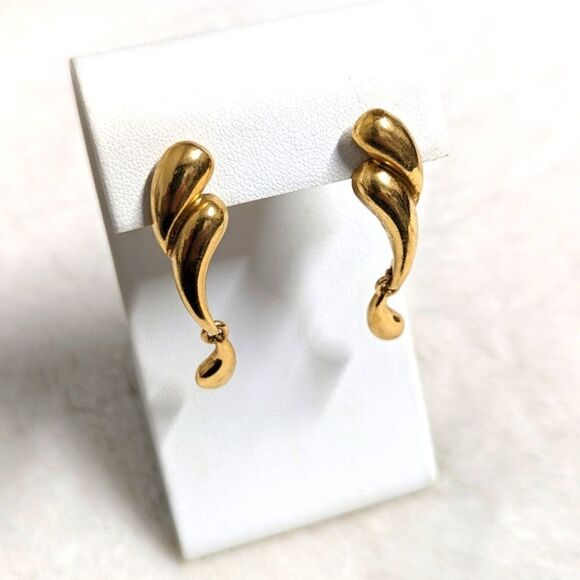 Vintage AVON Goldtone Pierced Dangle Drop Earrings - Picture 6 of 9